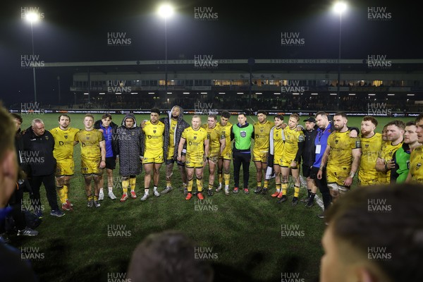 310126 - Ospreys v Dragons - United Rugby Championship - Dragons huddle at full time