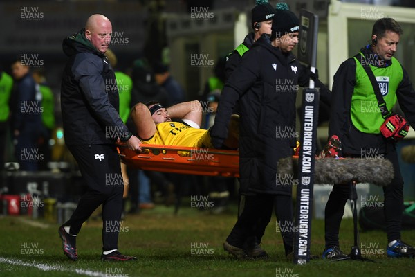 310126 - Ospreys v Dragons RFC - United Rugby Championship - Rob Hunt of Dragons goes off the field injured