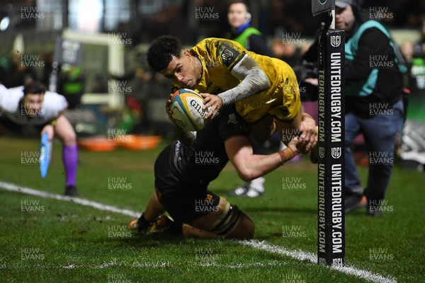 310126 - Ospreys v Dragons RFC - United Rugby Championship - Rio Dyer of Dragons goes close to scoring a try