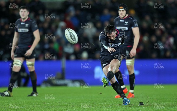 190216 - Ospreys v Edinburgh - Guinness PRO12 - Sam Davies of Ospreys kicks a penalty