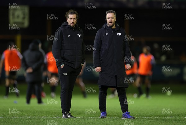 230126 - Ospreys v Emirates Lions - United Rugby Championship - Ospreys Coaches Justin Tipuric and Mark Jones