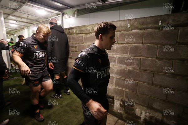 230126 - Ospreys v Emirates Lions - United Rugby Championship - Kieran Hardy of Ospreys 