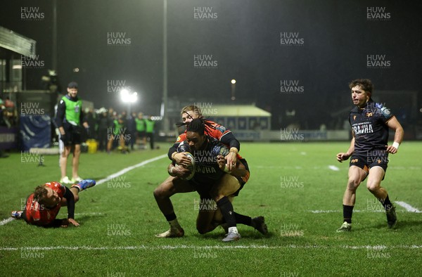 230126 - Ospreys v Emirates Lions - United Rugby Championship - Dan Kasende of Ospreys scores a try