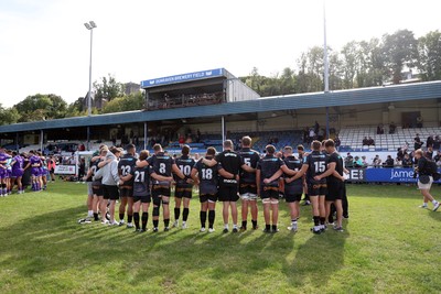060925 - Ospreys v Exeter Chiefs - Pre Season Friendly - Ospreys team huddle