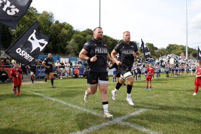 060925 - Ospreys v Exeter Chiefs - Pre Season Friendly - Steffan Thomas and Ross Moriarty of Ospreys 