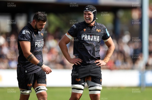 060925 - Ospreys v Exeter Chiefs - Pre Season Friendly - James Fender of Ospreys 