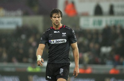 310116 - Ospreys v Glasgow Warriors - GuinnessPro12 -JJ Engelbrecht makes his debut for Ospreys