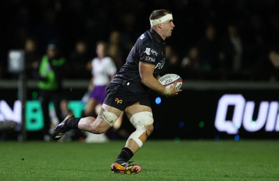 181025 - Ospreys v Glasgow Warriors - United Rugby Championship - Morgan Morse of Ospreys 