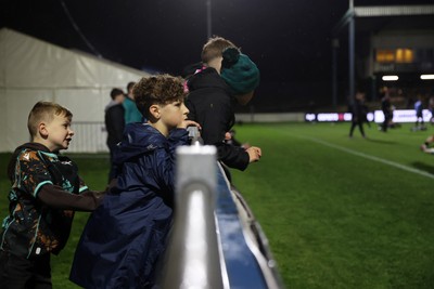 181025 - Ospreys v Glasgow Warriors - United Rugby Championship - 