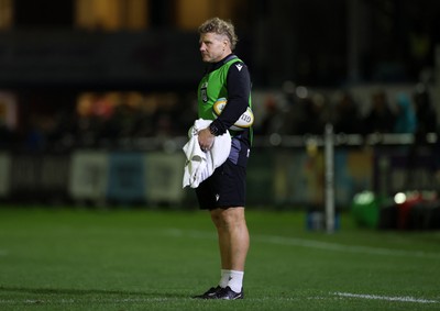 181025 - Ospreys v Glasgow Warriors - United Rugby Championship - Ospreys Scrum Coach Duncan Jones 