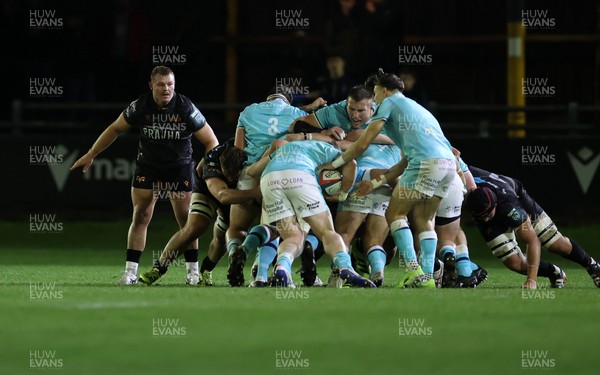 181025 - Ospreys v Glasgow Warriors - United Rugby Championship - Dewi Lake of Ospreys 