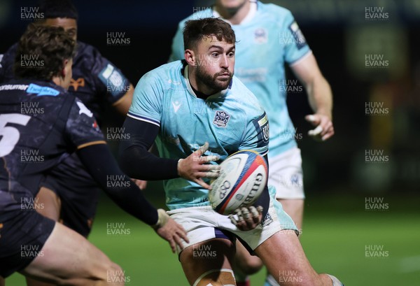 181025 - Ospreys v Glasgow Warriors - United Rugby Championship - Ollie Smith of Glasgow 