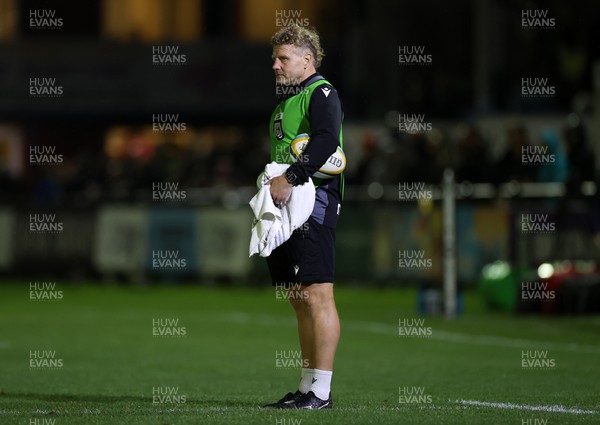181025 - Ospreys v Glasgow Warriors - United Rugby Championship - Ospreys Scrum Coach Duncan Jones 