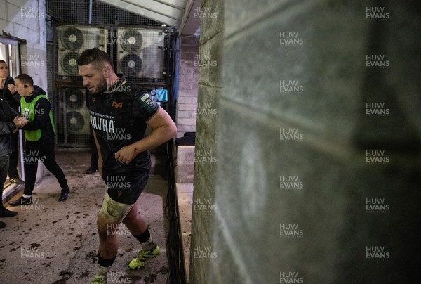 181025 - Ospreys v Glasgow Warriors - United Rugby Championship - Gareth Thomas of Ospreys 