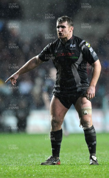 12.01.08 - Ospreys v Gloucester - Heineken Cup - Ospreys Huw Bennett 