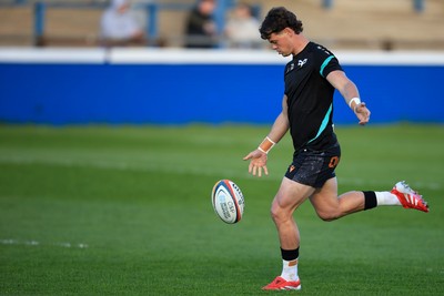 180426 - Ospreys v Hollywoodbets Sharks - United Rugby Championship - Jack Walsh of Ospreys 