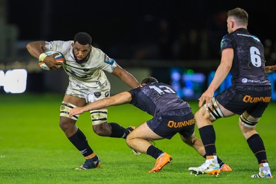 180426 - Ospreys v Hollywoodbets Sharks - United Rugby Championship - Vincent Tshituka of Hollywoodbets Sharks