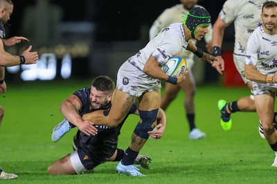 180426 - Ospreys v Hollywoodbets Sharks - United Rugby Championship - 