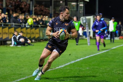 180426 - Ospreys v Hollywoodbets Sharks - United Rugby Championship - Luke Morgan of Ospreys