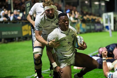 180426 - Ospreys v Hollywoodbets Sharks - United Rugby Championship - Phepsi Buthelezi of Hollywoodbets Sharks
