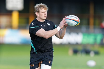 180426 - Ospreys v Hollywoodbets Sharks - United Rugby Championship - Jac Morgan of Ospreys during the warm up