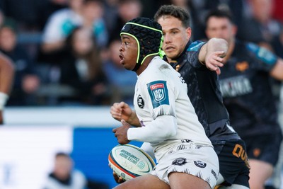 180426 - Ospreys v Hollywoodbets Sharks - United Rugby Championship - Zekhethelo Siyaya of Sharks makes a break