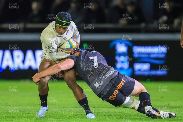 180426 - Ospreys v Hollywoodbets Sharks - United Rugby Championship - Zekhethelo Siyaya of Hollywoodbets Sharks 