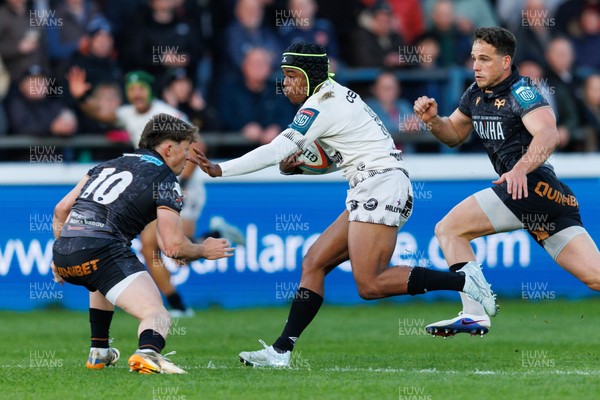180426 - Ospreys v Hollywoodbets Sharks - United Rugby Championship - Zekhethelo Siyaya of Sharks makes a break