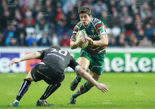 130113 Ospreys v Leicester Tigers - Heineken Cup -Leicester's Anthony Allen takes on Osprey's Dan Biggar