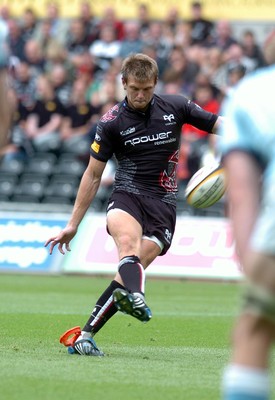 22.08.08 -  Ospreys v Leicester Tigers ... Shane Williams Testimonial match -  Ospreys Dan Biggar kicks conversion 