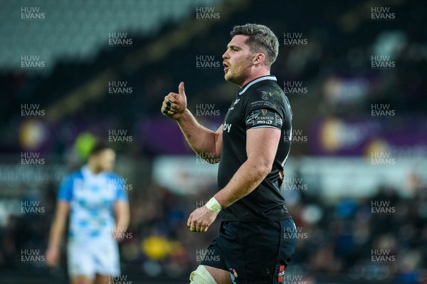240318 - Ospreys v Leinster, Guinness PRO14 -  Rob McCusker of Ospreys  gives the thumbs up 