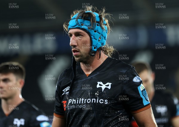 240922 - Ospreys v Lions - United Rugby Championship - Justin Tipuric of Ospreys at full time