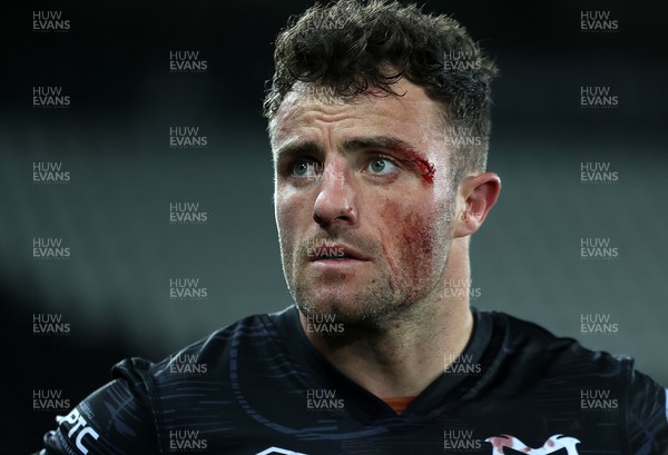 240922 - Ospreys v Lions - United Rugby Championship - Luke Morgan of Ospreys with a deep cut to his eyebrow shows his frustration at full time