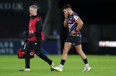 140123 - Ospreys v Montpellier - European Rugby Champions Cup - Rhys Webb of Ospreys leaves the field in the first half