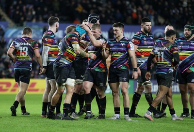 140123 - Ospreys v Montpellier - European Rugby Champions Cup - Justin Tipuric of Ospreys celebrates scoring a try with team mates