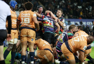 140123 - Ospreys v Montpellier - European Rugby Champions Cup - Morgan Morris of Ospreys celebrates scoring a try