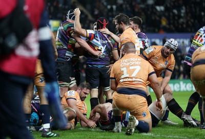 140123 - Ospreys v Montpellier - European Rugby Champions Cup - Morgan Morris of Ospreys celebrates scoring a try