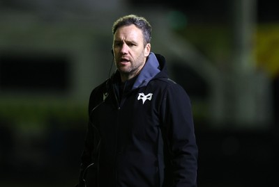 170126 - Ospreys v Montpellier - European Rugby Challenge Cup - Ospreys Head Coach Mark Jones