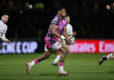 170126 - Ospreys v Montpellier - European Rugby Challenge Cup - Dan Kasende of Ospreys 