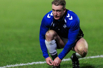 170126 - Ospreys v Montpellier Herault Rugby - EPCR Challenge Cup - Stuart Hogg of Montpellier during the warm up