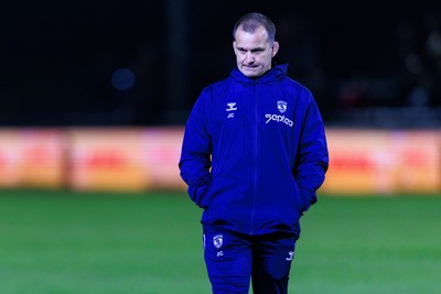 170126 - Ospreys v Montpellier Herault Rugby - EPCR Challenge Cup - Montpellier head coach Joan Caudullo during the warm up