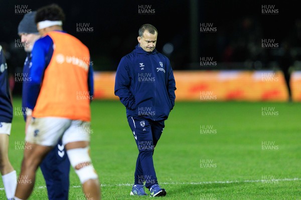 170126 - Ospreys v Montpellier Herault Rugby - EPCR Challenge Cup - Montpellier head coach Joan Caudullo during the warm up