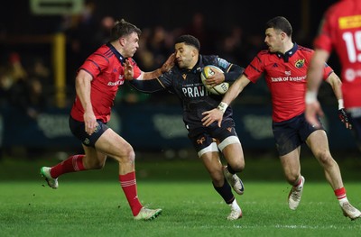 201225 - Ospreys v Munster, United Rugby Championship - Keelan Giles of Ospreys looks to attack