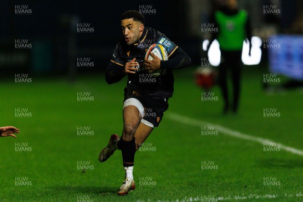 201225 - Ospreys v Munster - United Rugby Championship - Keelan Giles of Ospreys