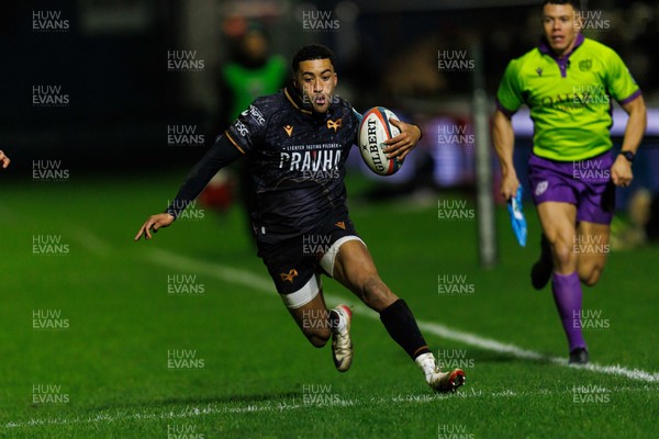 201225 - Ospreys v Munster - United Rugby Championship - Keelan Giles of Ospreys