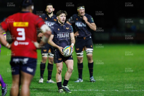 201225 - Ospreys v Munster - United Rugby Championship - Dan Edwards of Ospreys