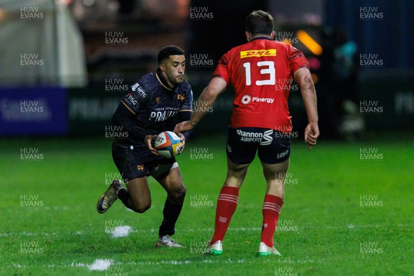 201225 - Ospreys v Munster - United Rugby Championship - Keelan Giles of Ospreys
