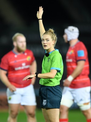 231021 - Ospreys v Munster - United Rugby Championship - Referee Hollie Davidson