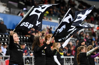 231021 - Ospreys v Munster - United Rugby Championship - Ospreys guard of honour