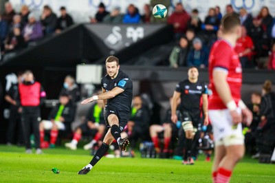 231021 - Ospreys v Munster - United Rugby Championship - Stephen Myler of Ospreys kicks a penalty